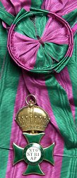 Grand Cross: Badge