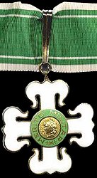 Grand Officer: Badge
