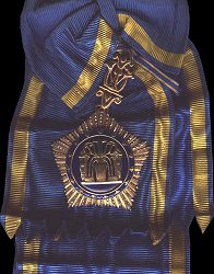 Grand Cordon: Badge