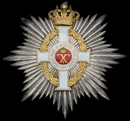 Grand Cross: Star, Obverse