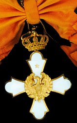 Grand Cross: Badge