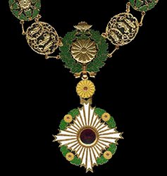 Collar, Obverse