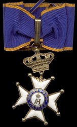 Commander with Crown: Badge