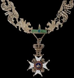 Grand Cross: Collar