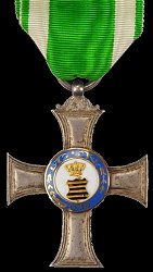 Small or Honour Cross, Reverse