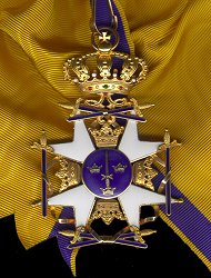Commander Grand Cross: Badge