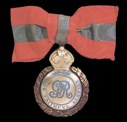 George V: Female Insignia