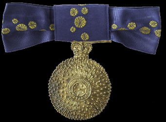 Medal (Female), Obverse