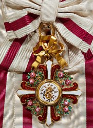 Grand Cross: Badge, Reverse