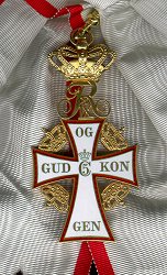 Grand Cross: Badge, Obverse