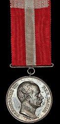 Royal Medal of Recompense in Silver, Obverse