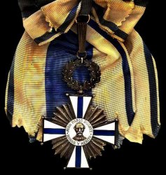 Grand Cross: Badge