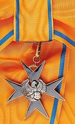 Class 1: Badge, Obverse