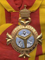 Grand Cross: Badge