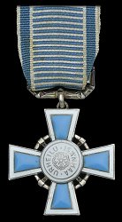 Cross of Merit in Silver, Reverse