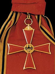 Grand Cross Special Class: Badge, Obverse Grand Cross Special Class: Badge, Obverse