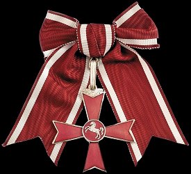 Grand Merit Cross (Female), Obverse
