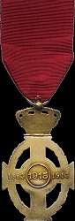 Knight Gold Cross, Reverse