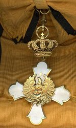 Grand Cross: Badge, Obverse