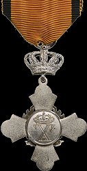 Knight's Silver Cross, Reverse