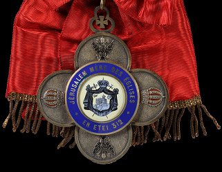 Grand Cross: Badge, Reverse