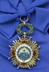 Grand Cross: Badge, Obverse