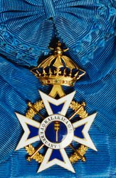 Grand Cross: Badge, Obverse