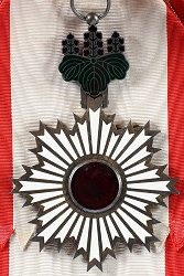 Grand Cordon: Badge, Obverse