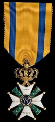 Knight 3rd Class, Reverse