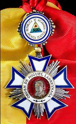 Grand Cross: Badge, Obverse