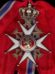 Grand Cross: Badge, Obverse