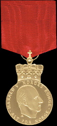 Gold Medal, Obverse