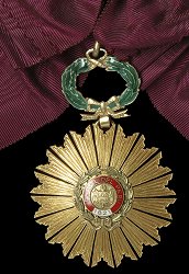 Grand Cross: Badge, Obverse