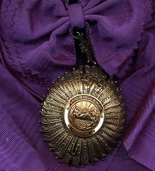 Grand Cross: Badge, Obverse