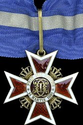 Grand Officer: Badge, Obverse