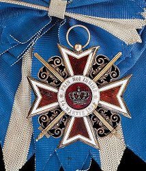 Grand Cross: Badge, Obverse