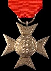 Gold Merit Cross: Obverse