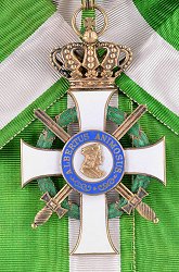 Grand Cross: Badge, Obverse Grand Cross: Badge, Obverse