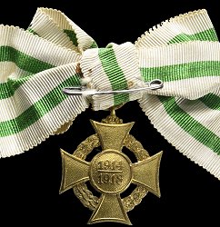 1914-1918 Cross (Female), Reverse