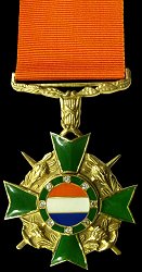 Honoris Crux Diamond, Obverse