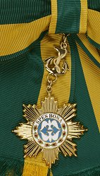 Grand Cross: Badge, Obverse