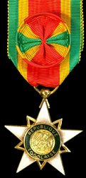 Grand Officer: Badge, Obverse