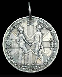 Silver Medal, Reverse